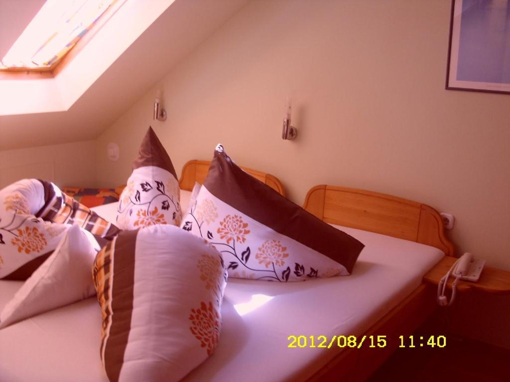 Korona Szallo Nagykanizsa Phòng bức ảnh